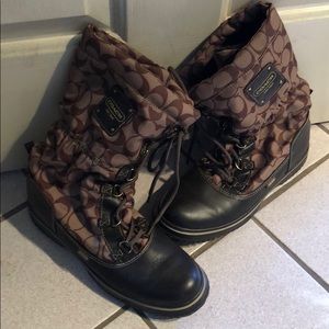 Coach boots